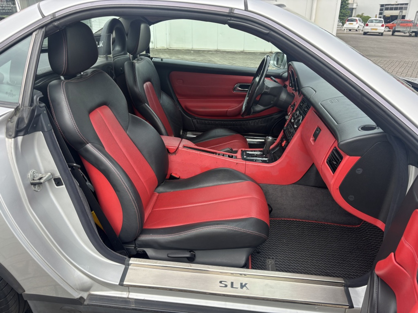 Foto van Mercedes-Benz SLK 230 Kompressor