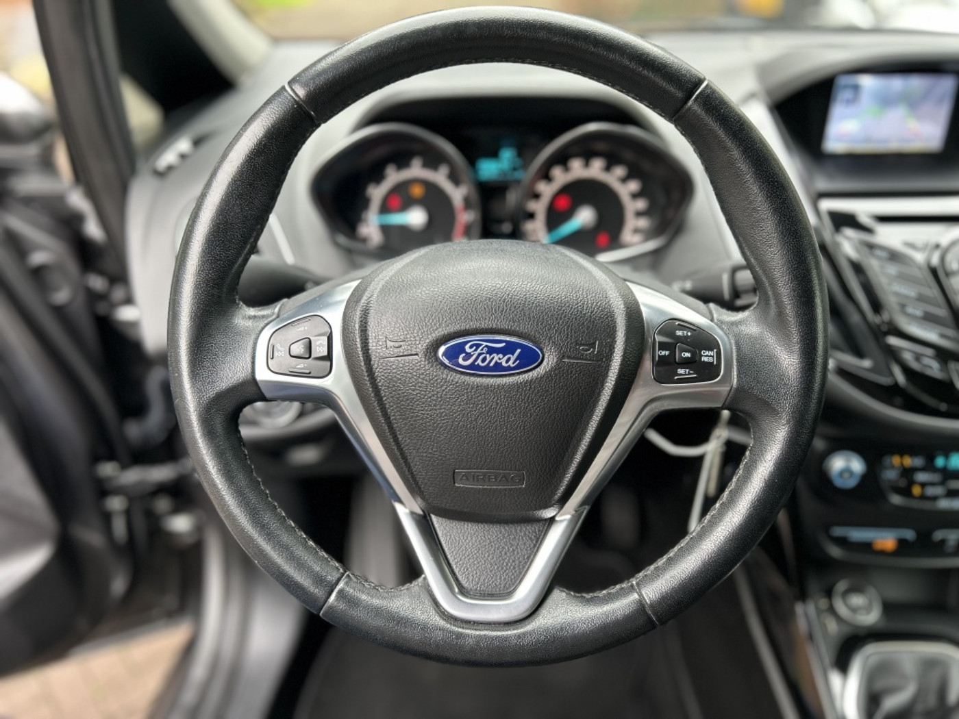 Foto van Ford B-max