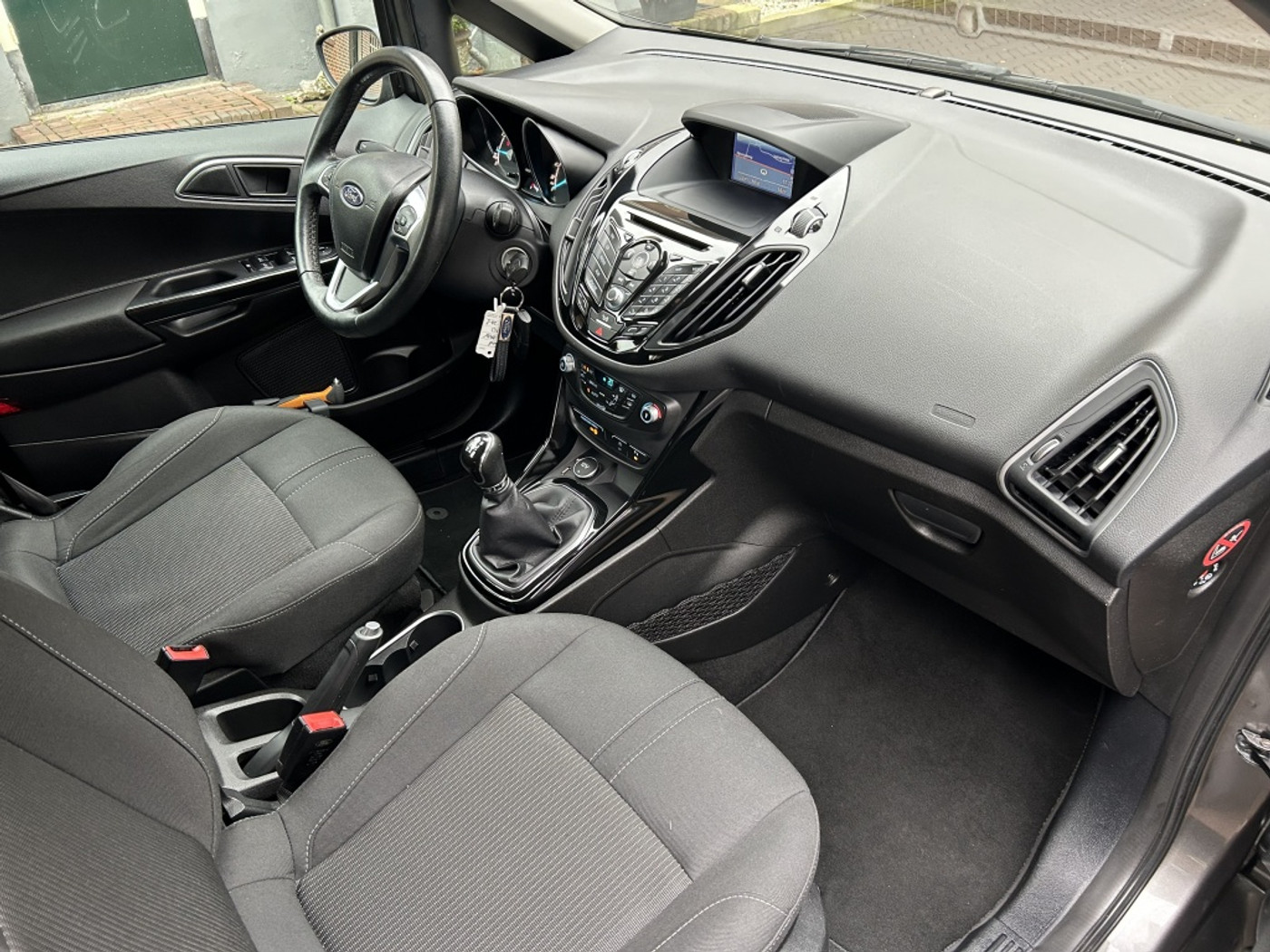 Foto van Ford B-max