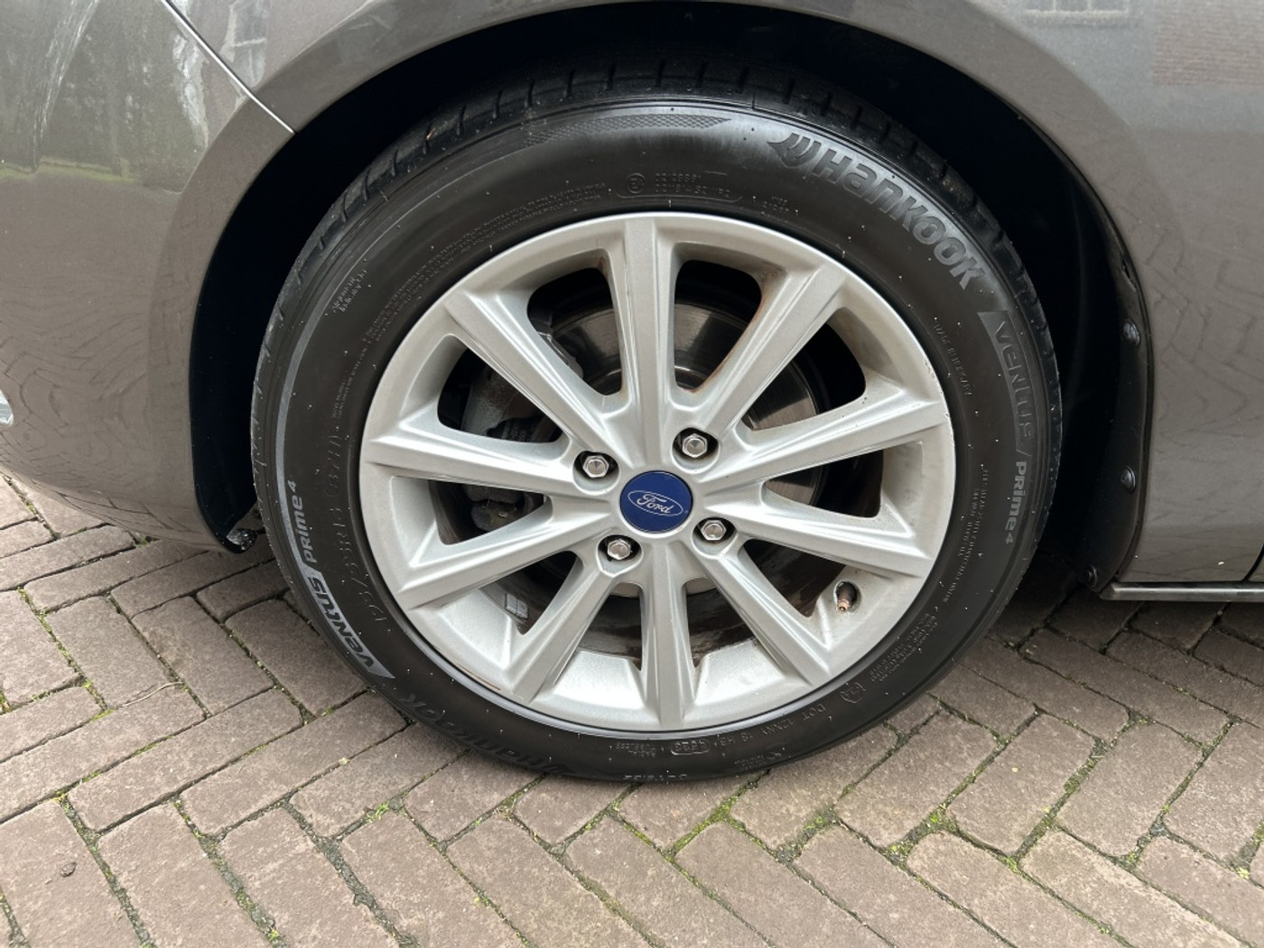 Foto van Ford B-max