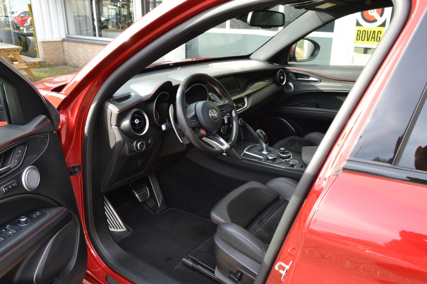 Foto van Alfa Romeo Stelvio Quadrifoglio