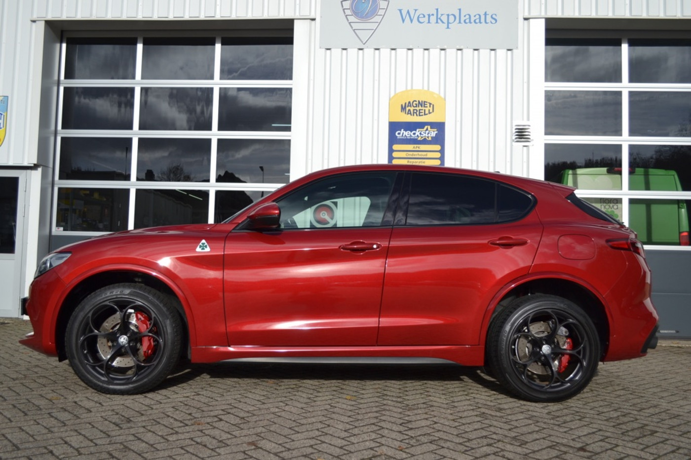 Foto van Alfa Romeo Stelvio Quadrifoglio