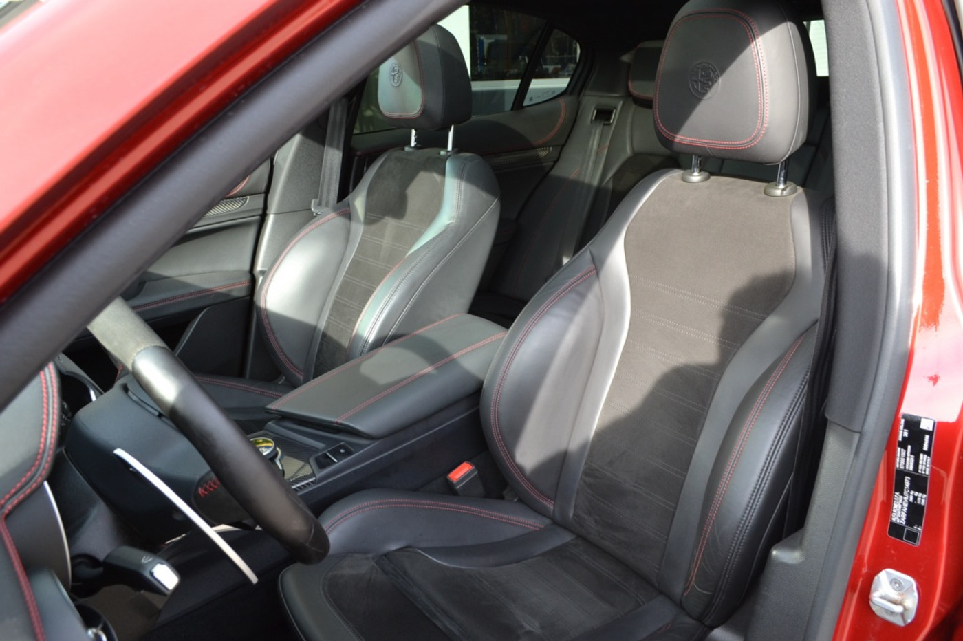 Foto van Alfa Romeo Stelvio Quadrifoglio