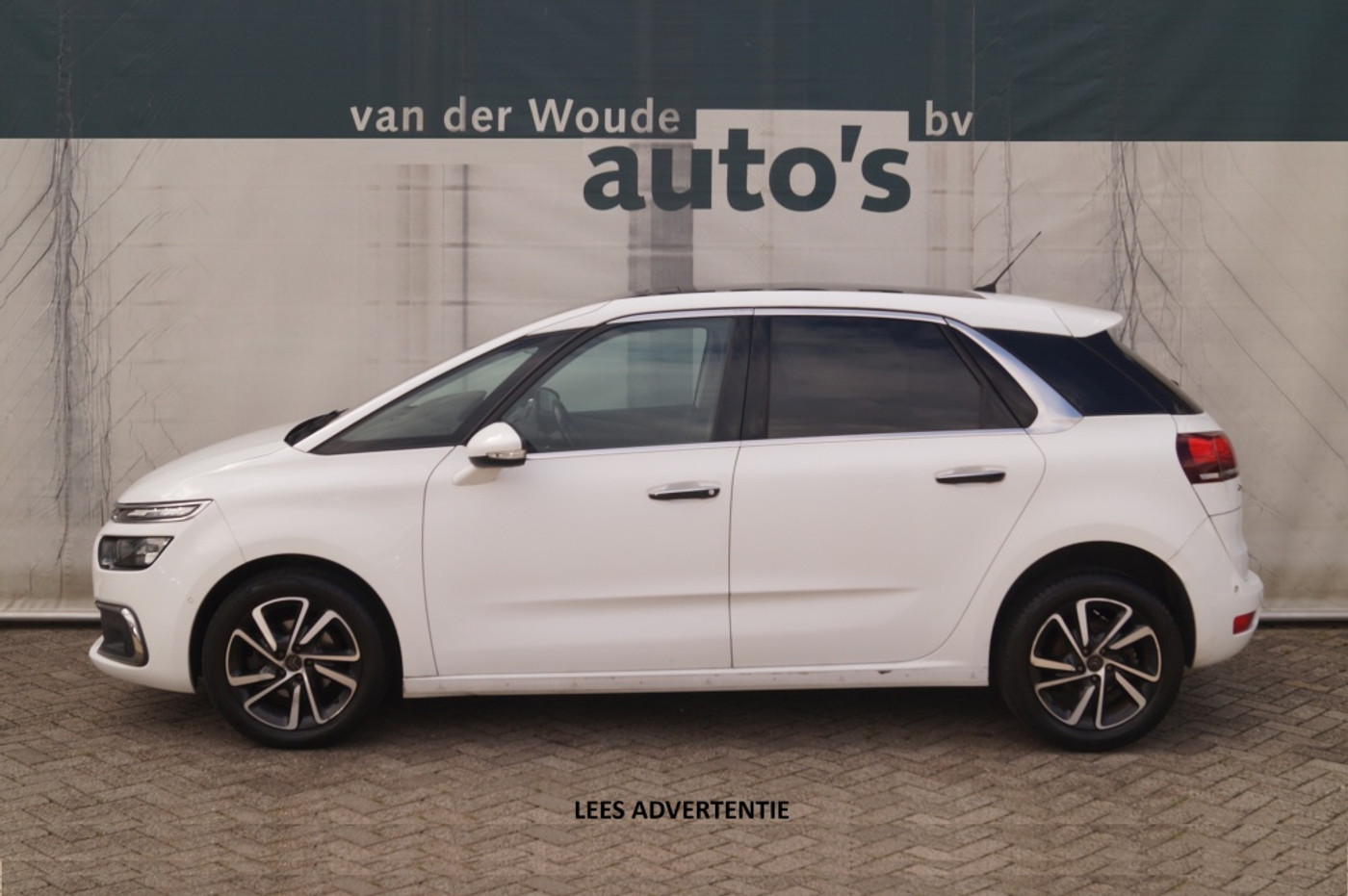Citroen C4 Picasso 1.2 PureTech 130pk Automaat Business -PANO-CAM-NAVI-ECC- 2017 - voorkant