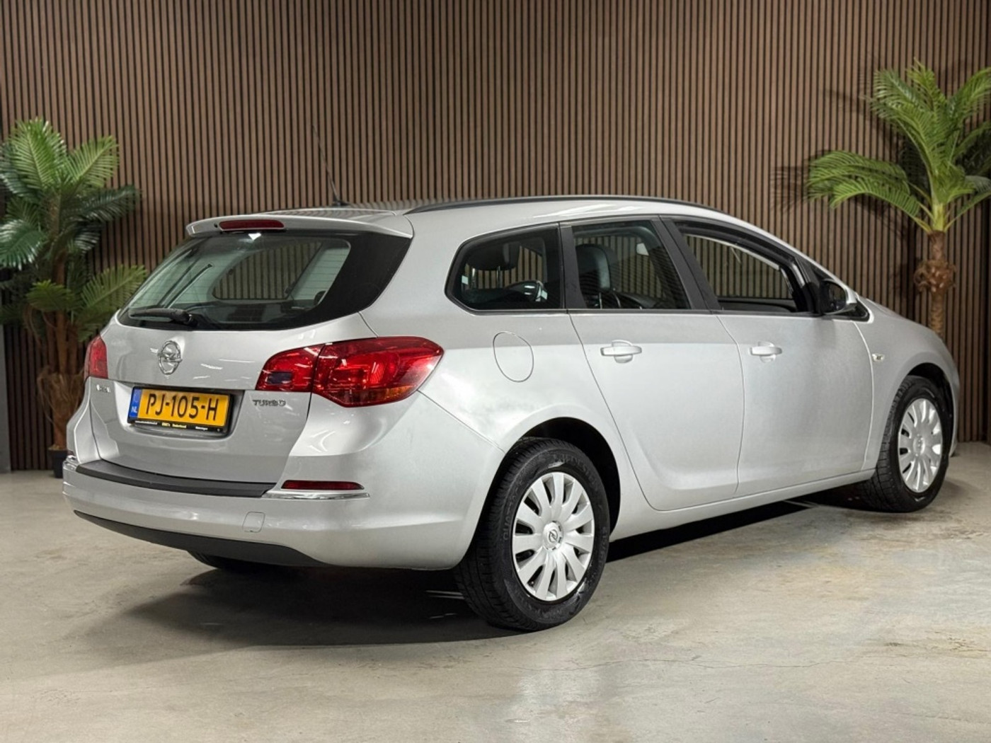 Foto van Opel Astra Sports Tourer