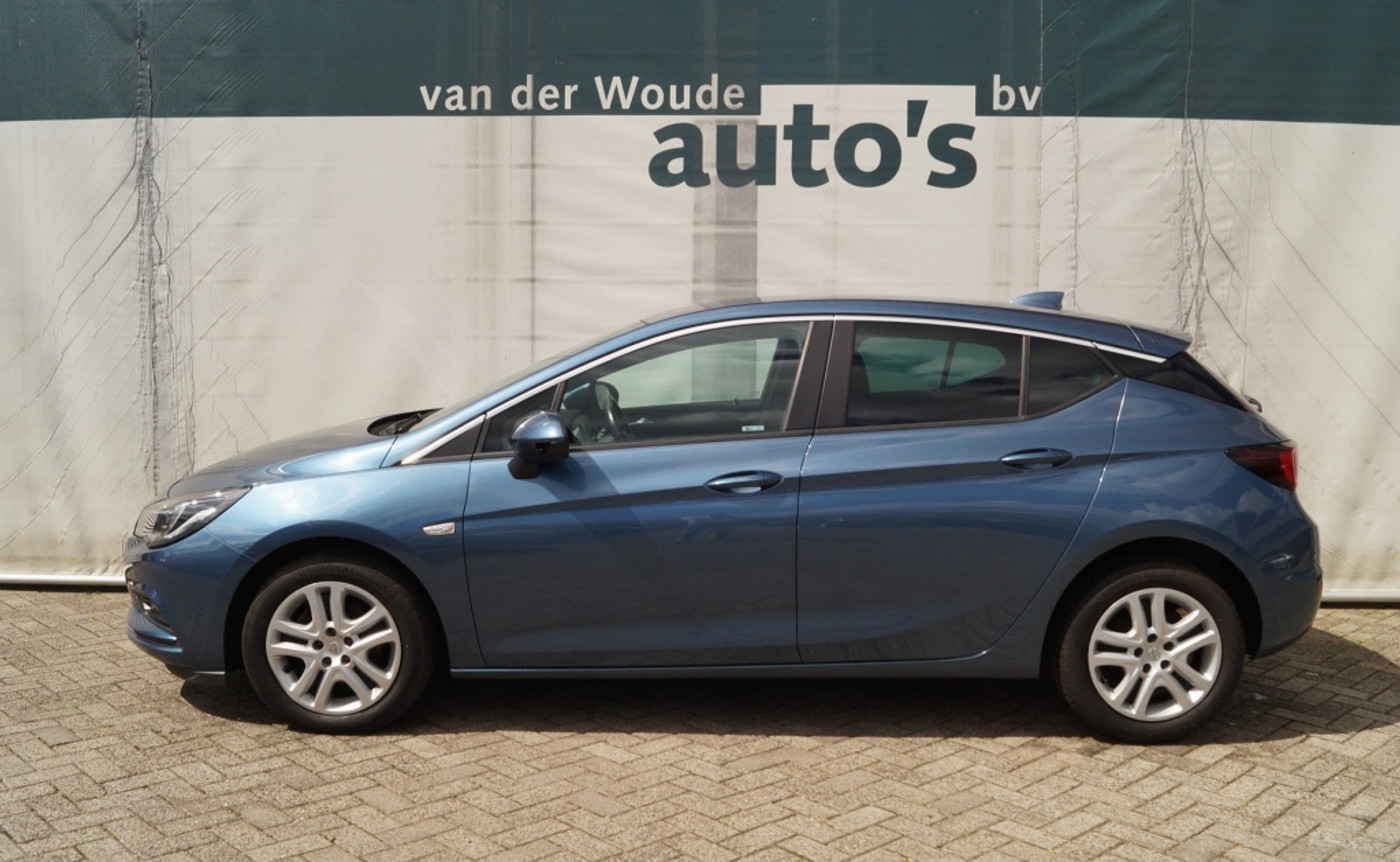 Opel Astra 1.0 Online Edition 5-drs -NAVI-CAM-PDC- 2017 - voorkant