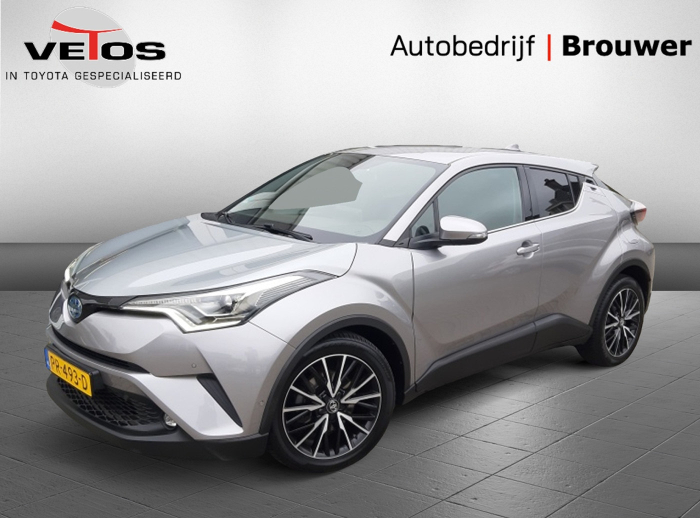 Toyota Toyota C-hr 1.8 Hybrid Premium Camera/Navigatie/Cruise-control/Sensoren/BSM 2017 - voorkant