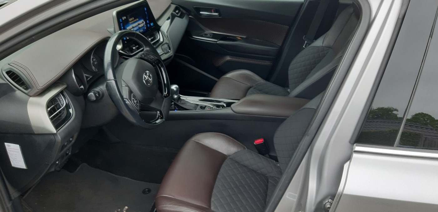 Foto van Toyota Toyota C-hr
