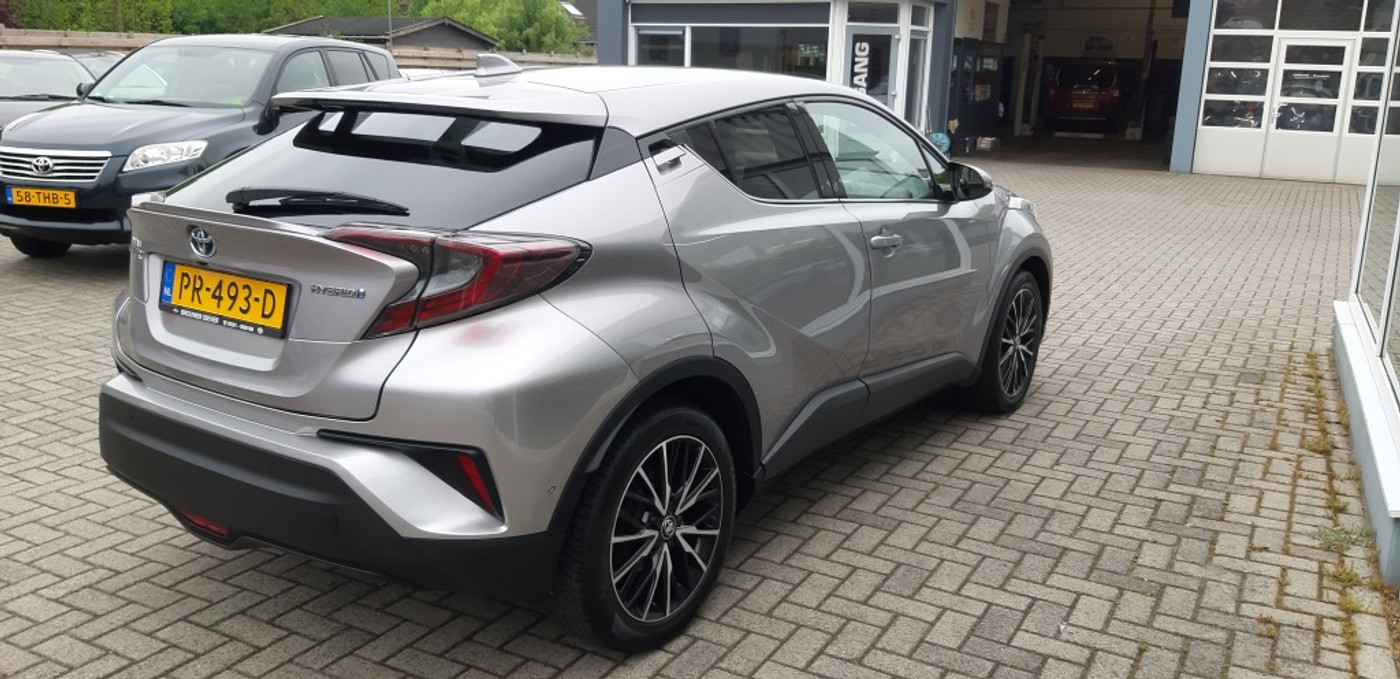 Foto van Toyota Toyota C-hr