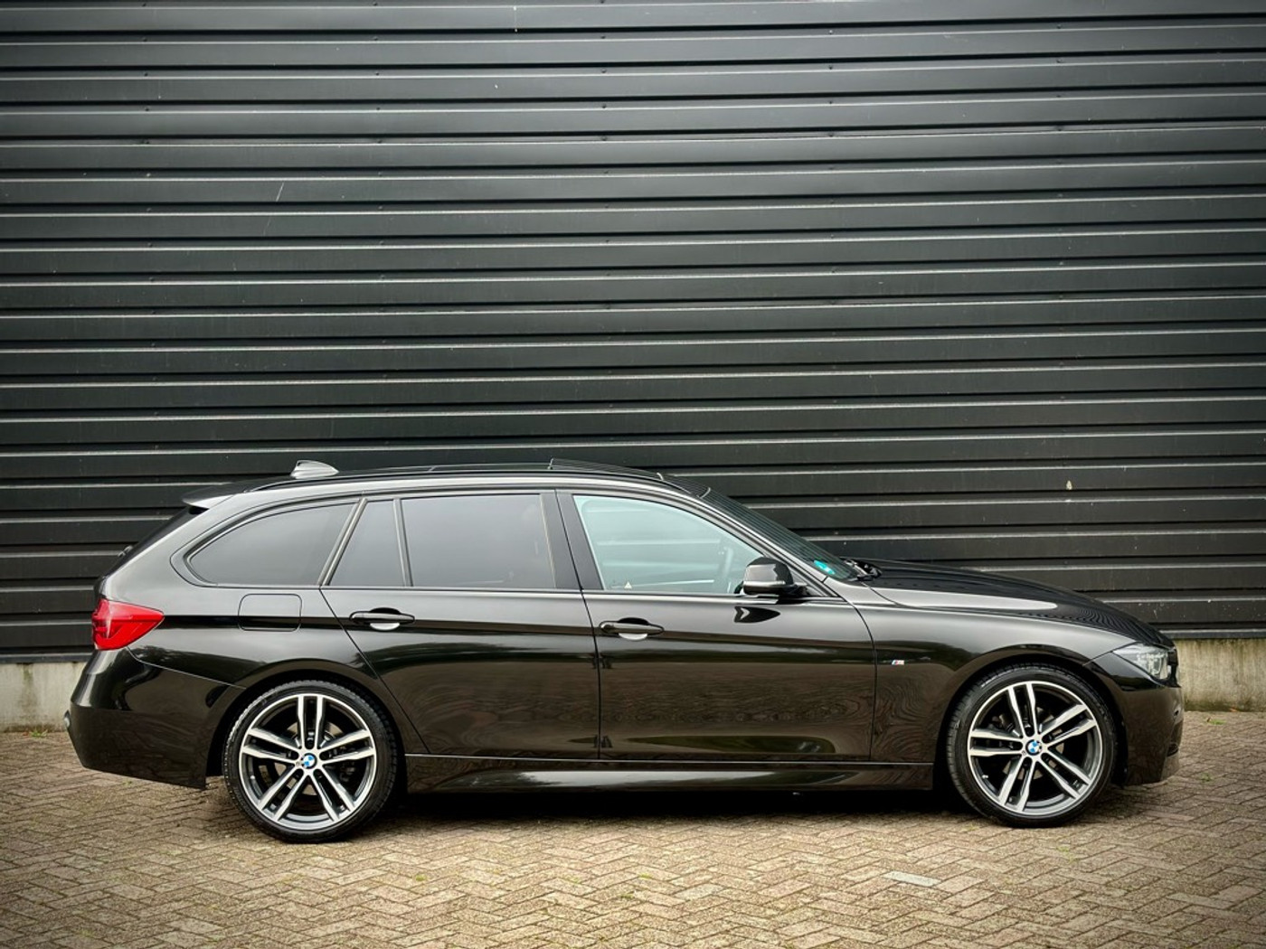 Foto van BMW 320i
