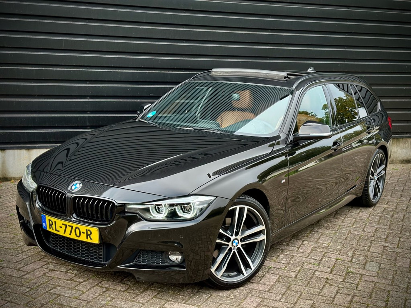 Foto van BMW 320i
