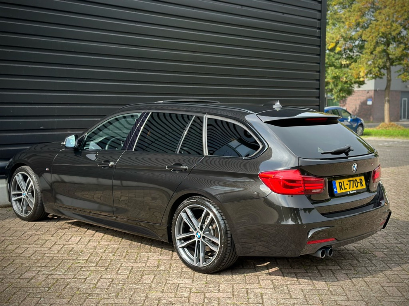 Foto van BMW 320i