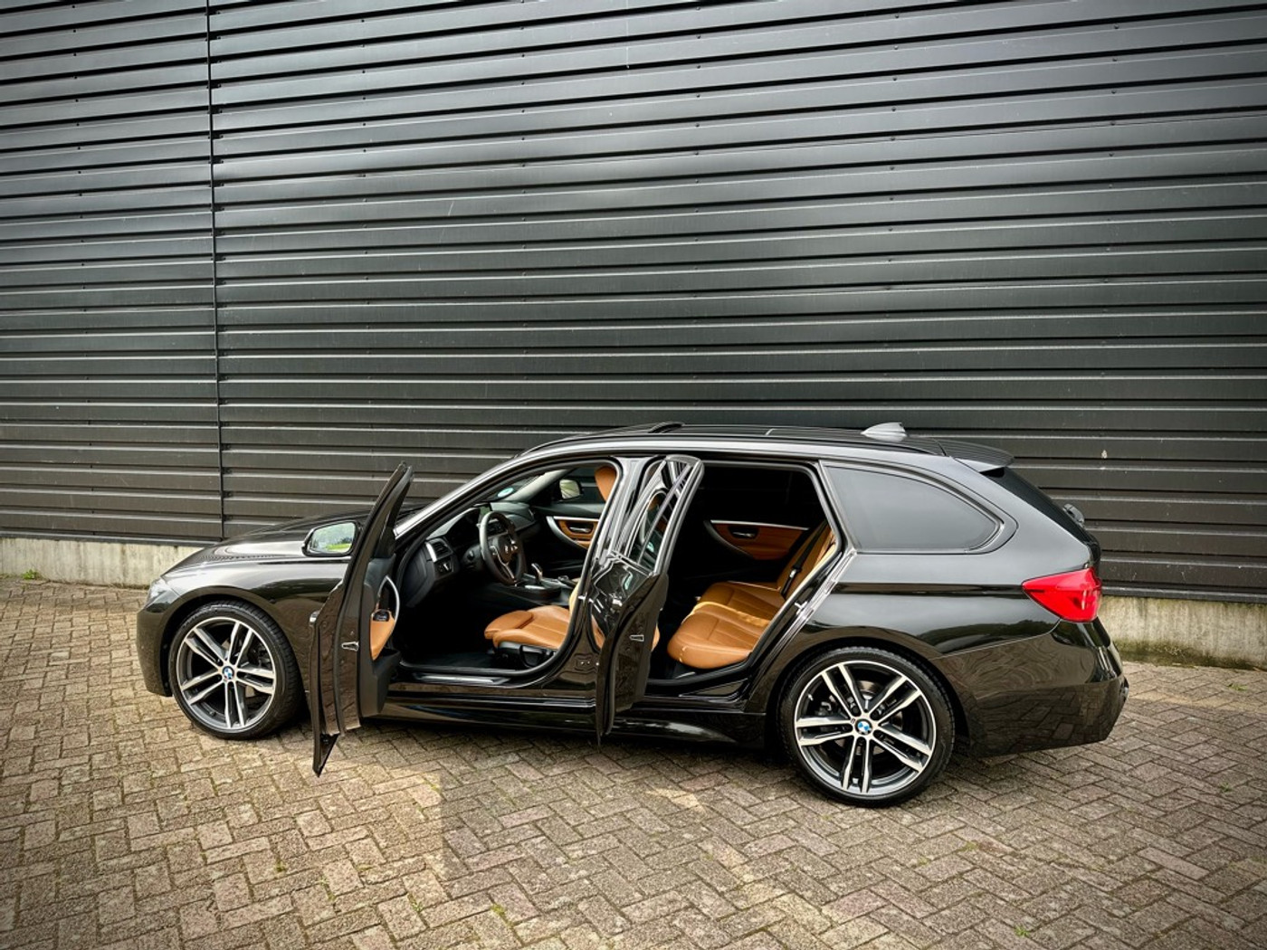 Foto van BMW 320i