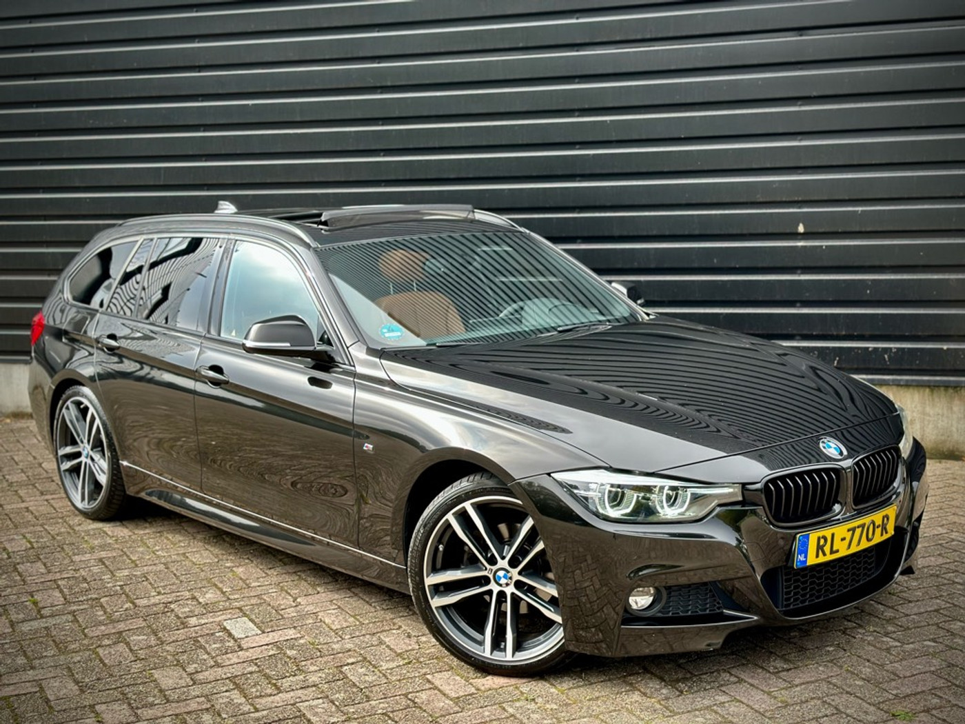 Foto van BMW 320i