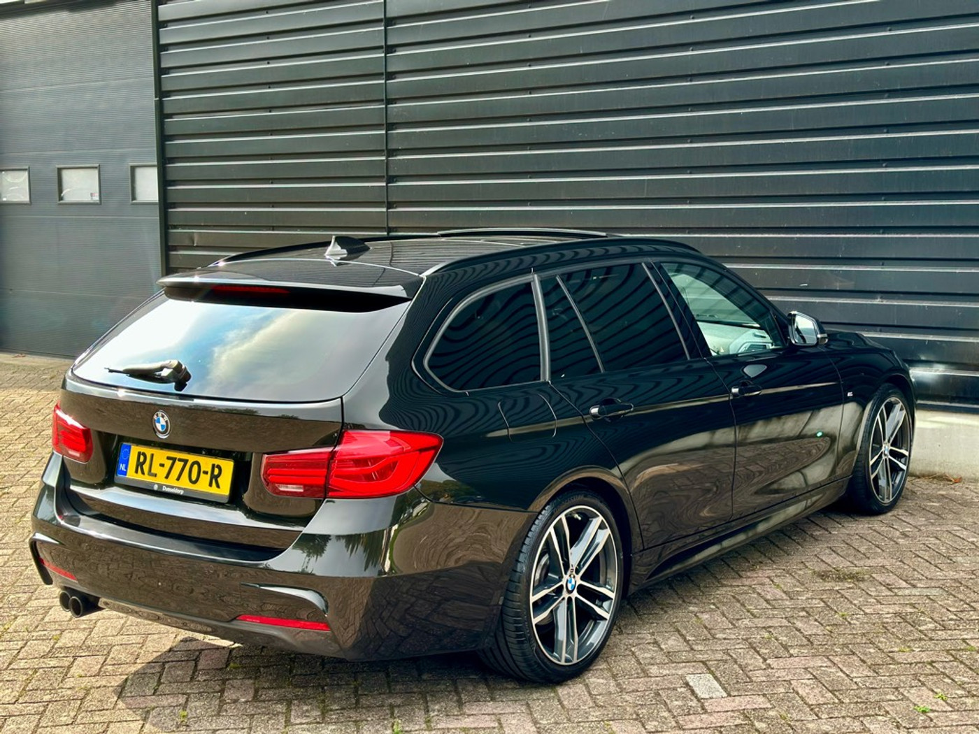 Foto van BMW 320i