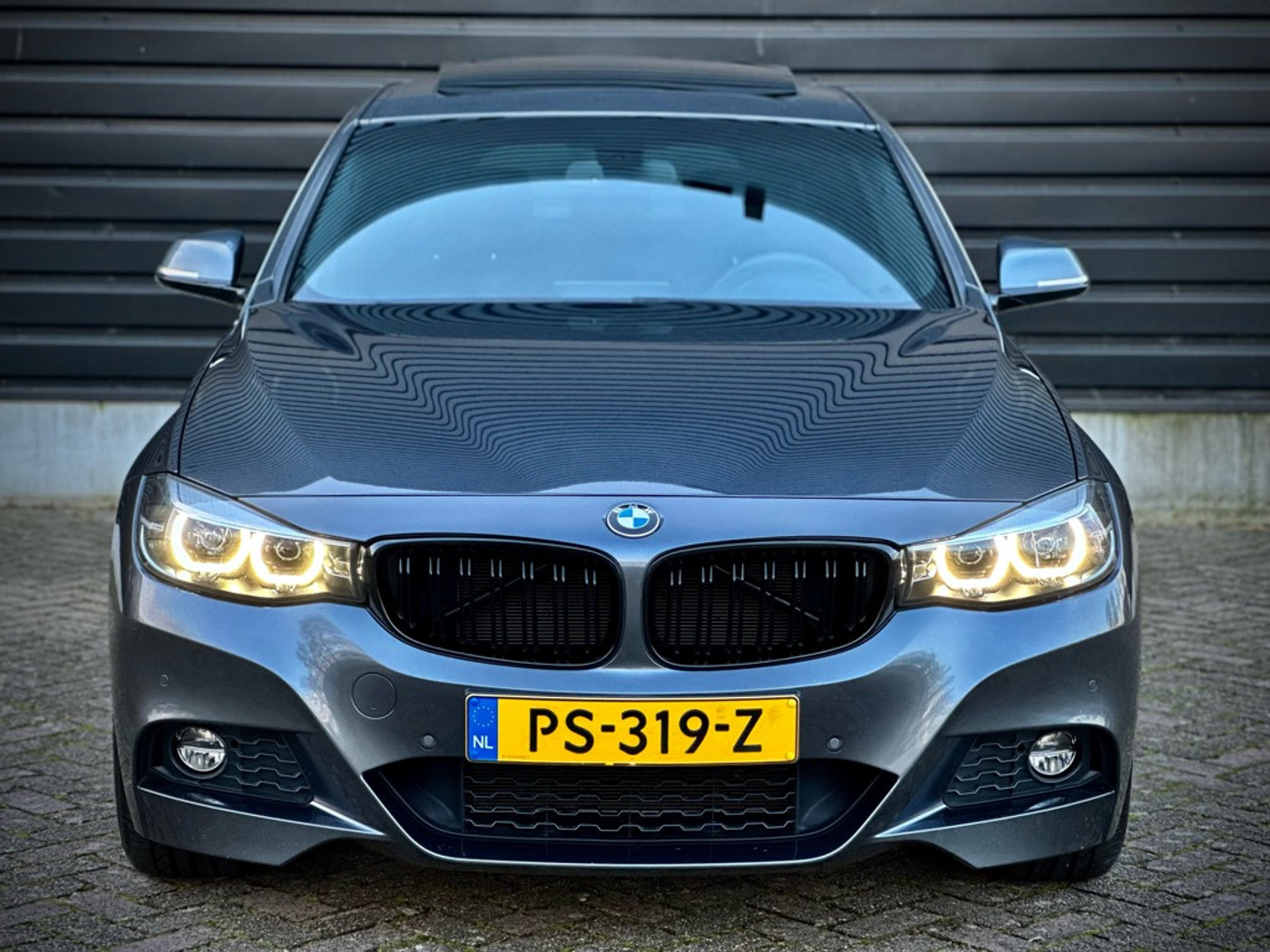 Foto van BMW 320i