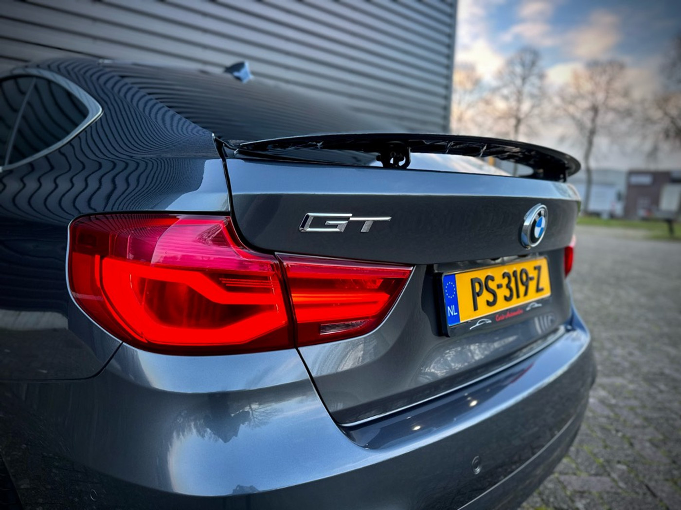 Foto van BMW 320i