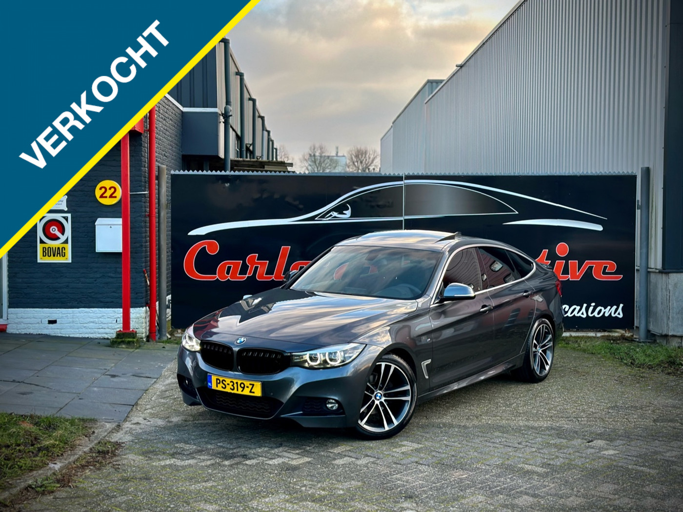 BMW 320i 320i M-SPORT PANO|VIRTUAL|HK|CAMERA|M STOEL 2017 - voorkant