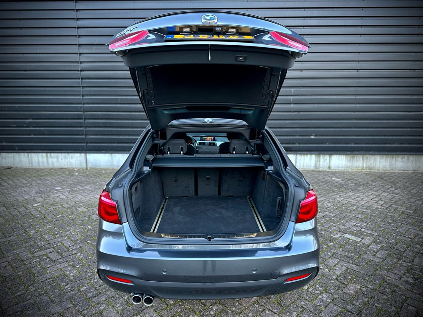 Foto van BMW 320i