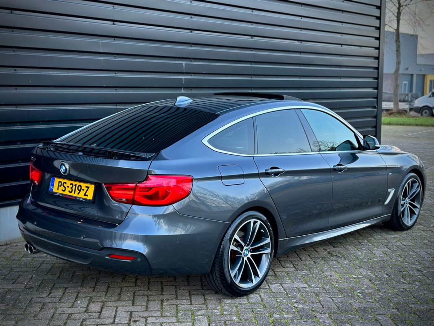 Foto van BMW 320i