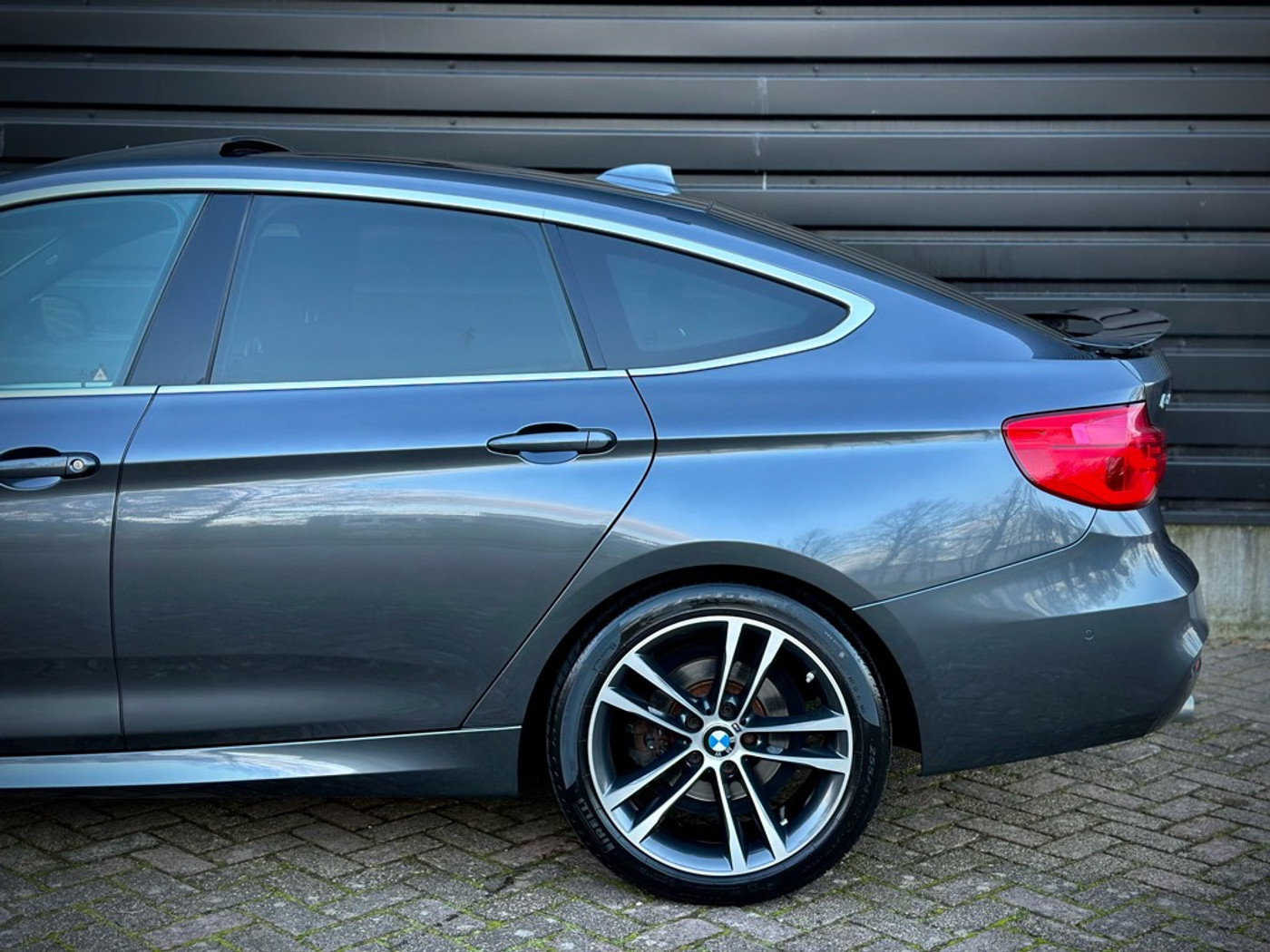 Foto van BMW 320i