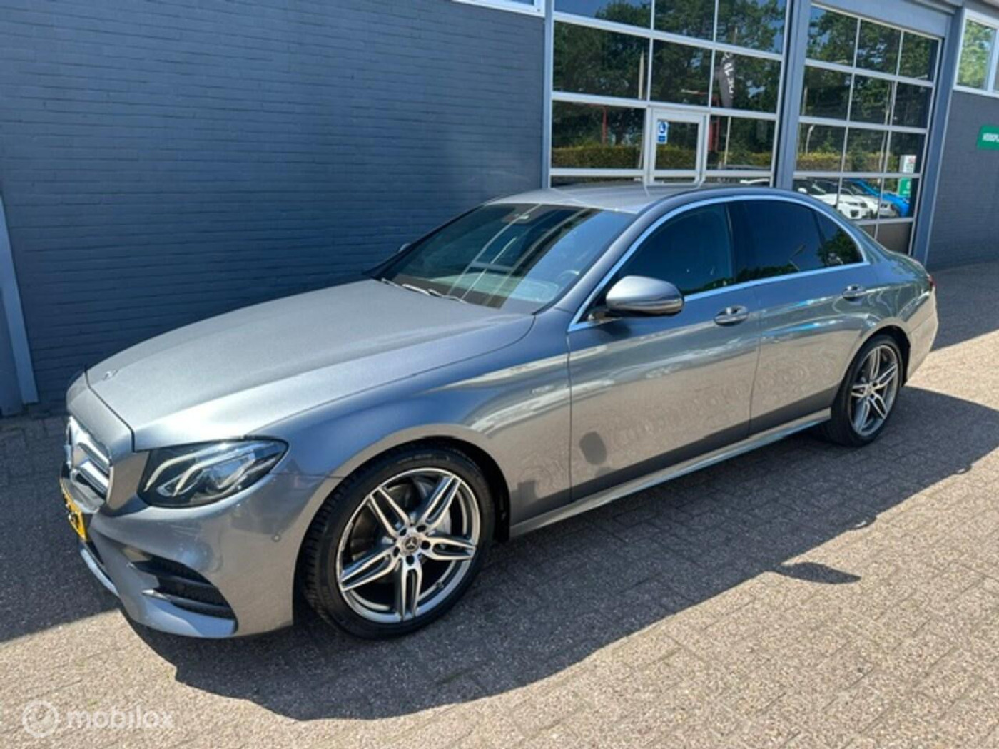 Mercedes-Benz E 200 200 Business Solution / AMG Line 2017 - voorkant