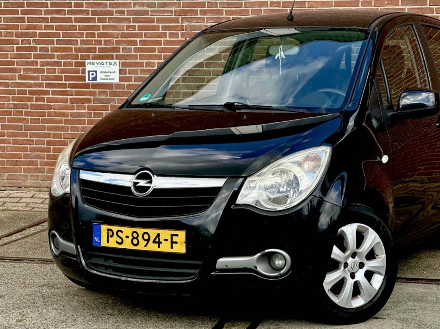 Foto van Opel Agila
