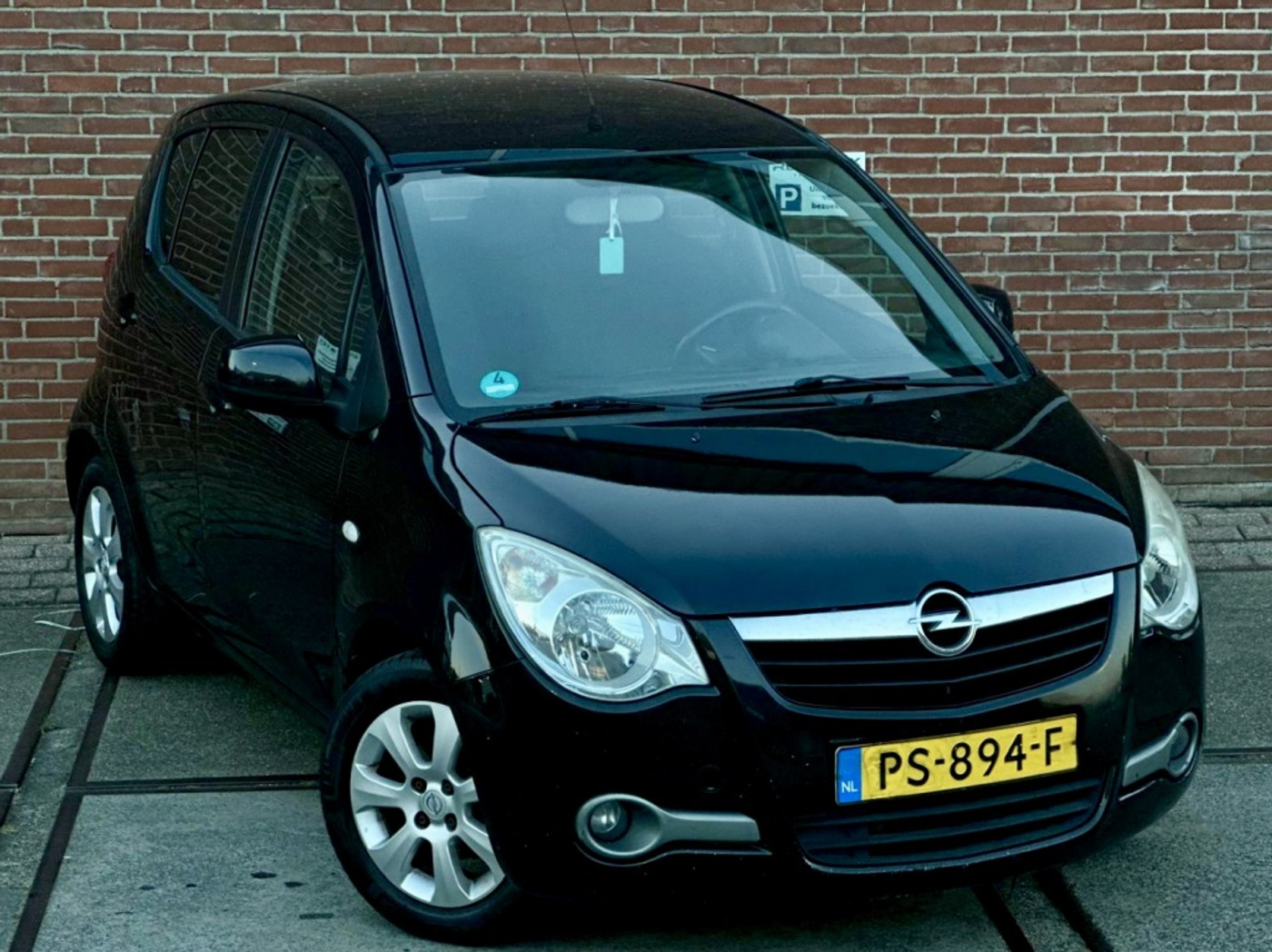 Foto van Opel Agila