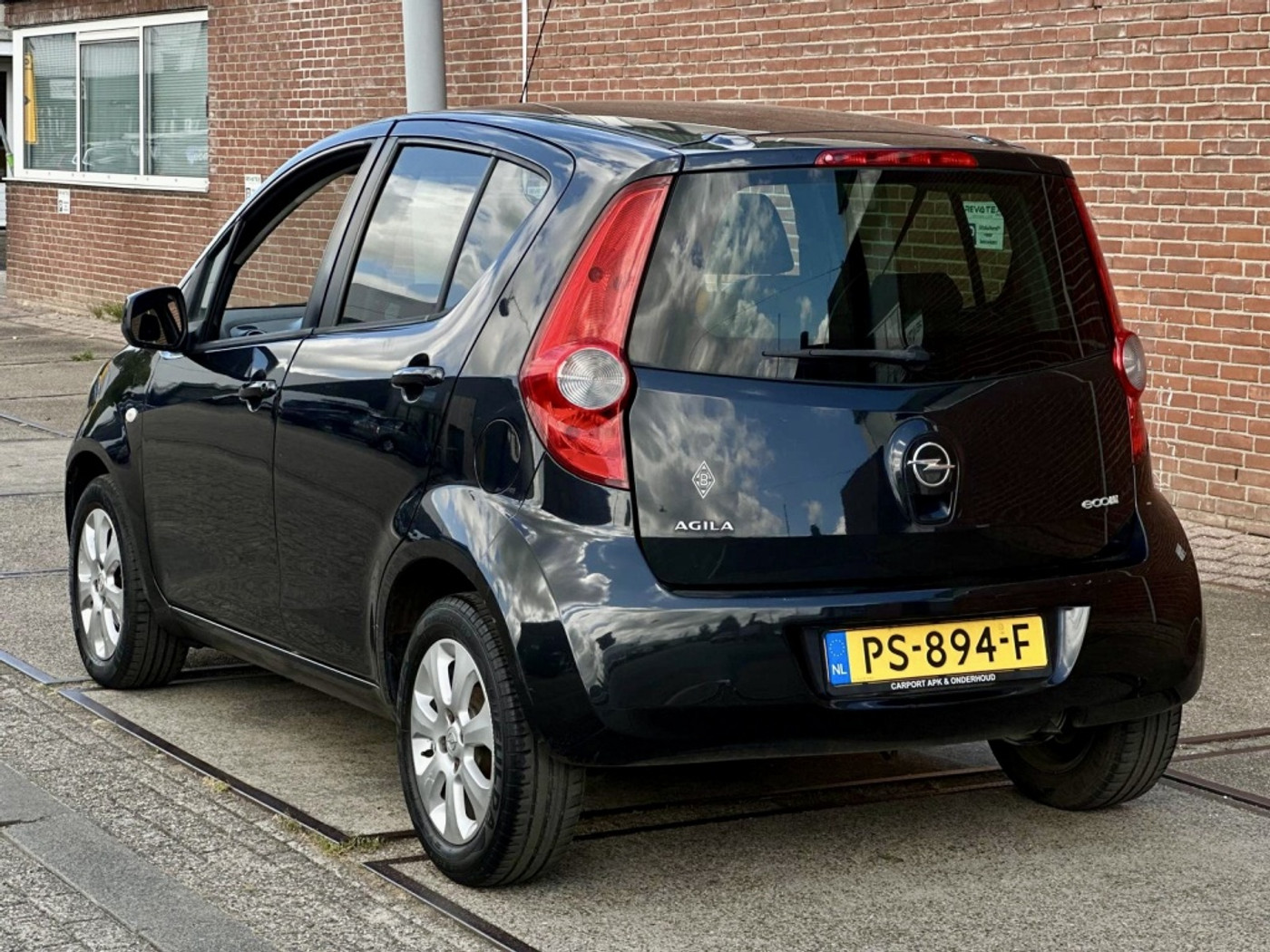 Foto van Opel Agila