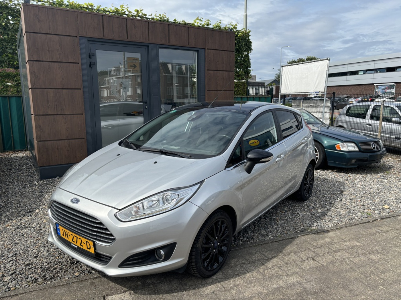 Ford Fiesta verkocht !!!!!! 2016 - voorkant