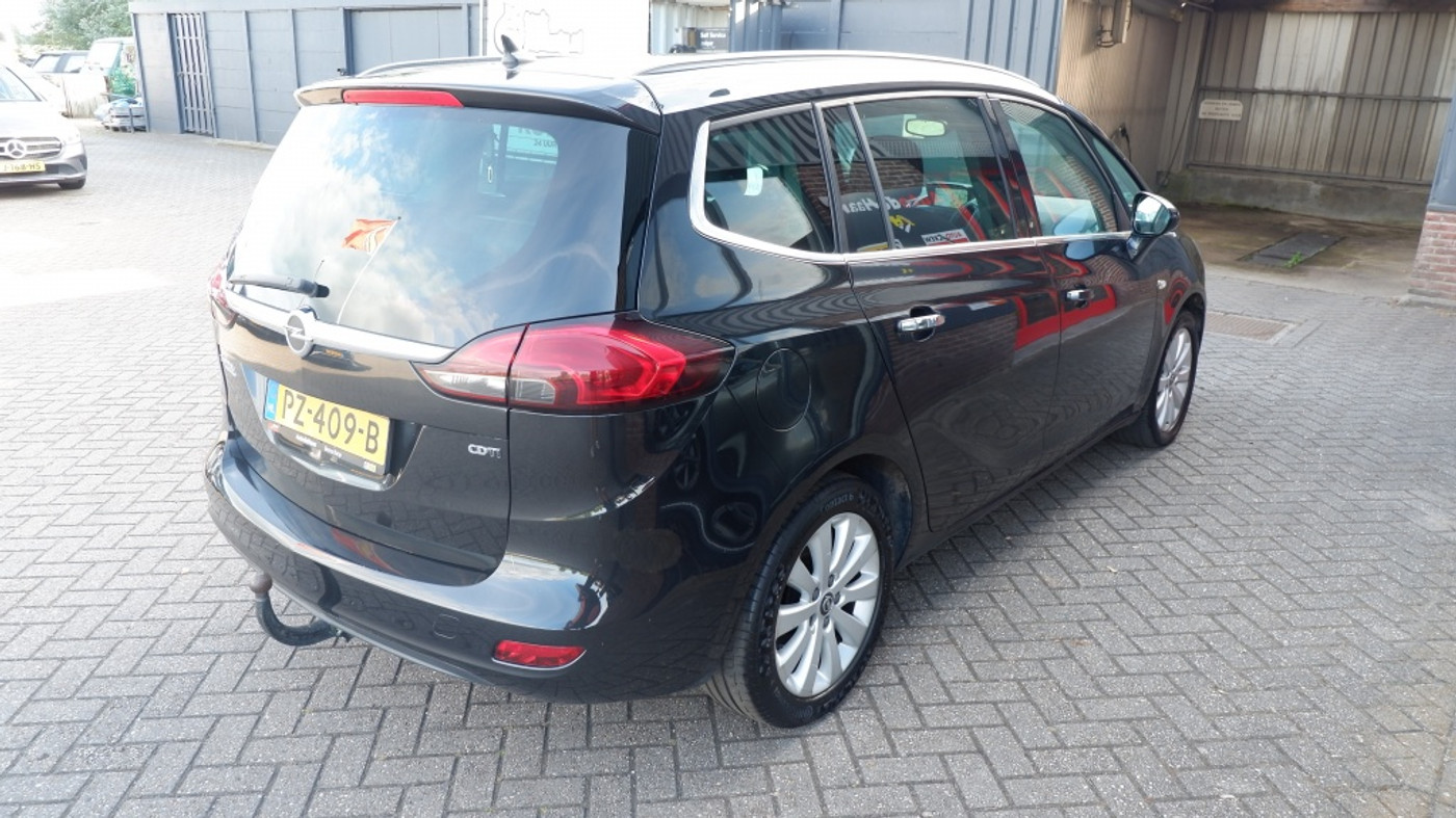 Foto van Opel Zafira Tourer