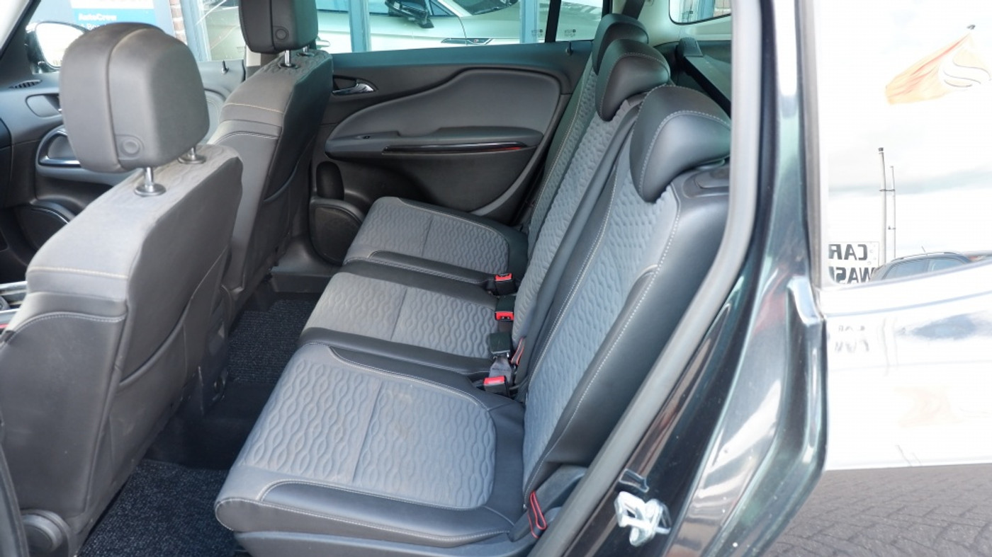 Foto van Opel Zafira Tourer