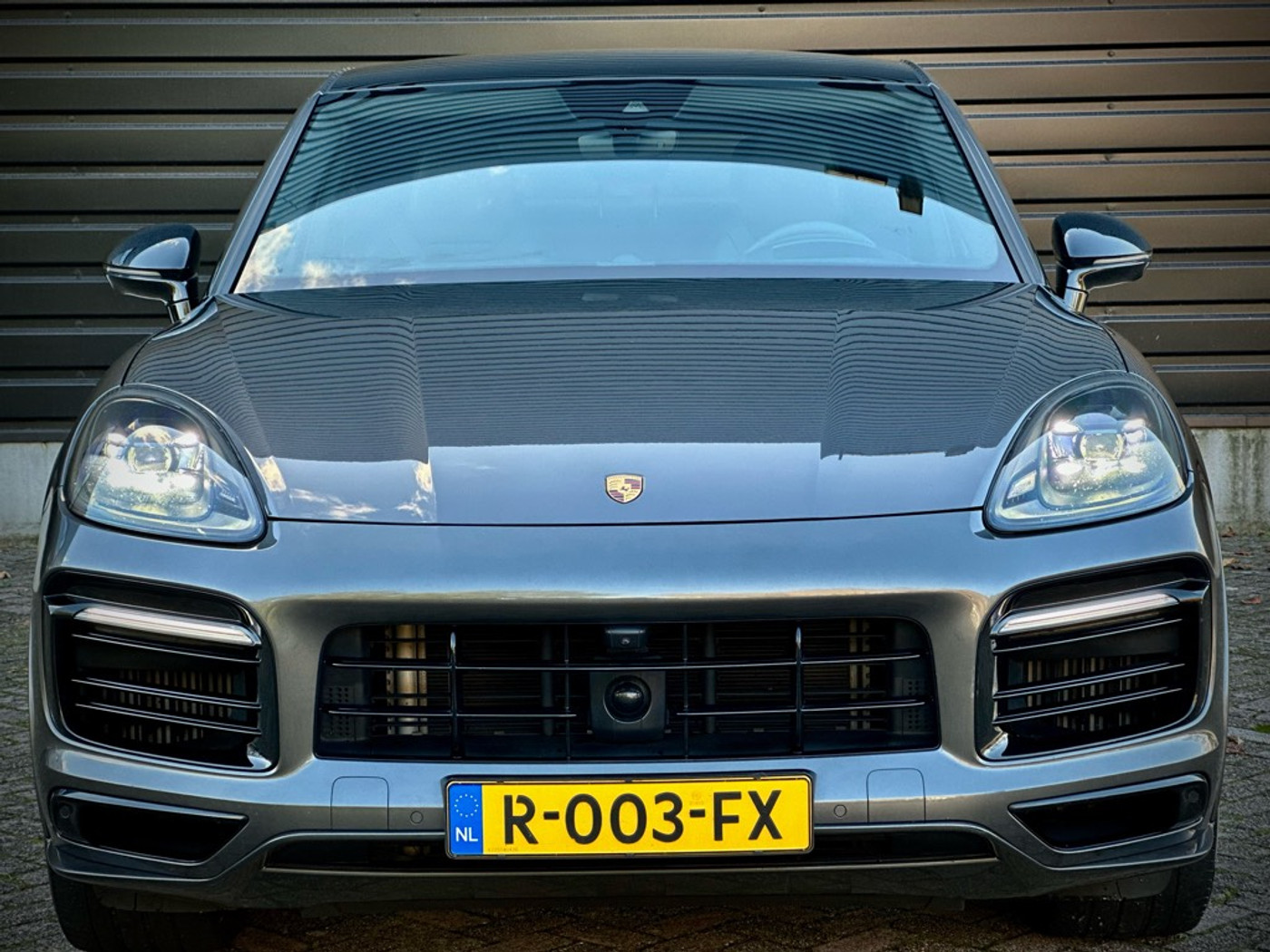 Foto van Porsche Cayenne E-hybrid
