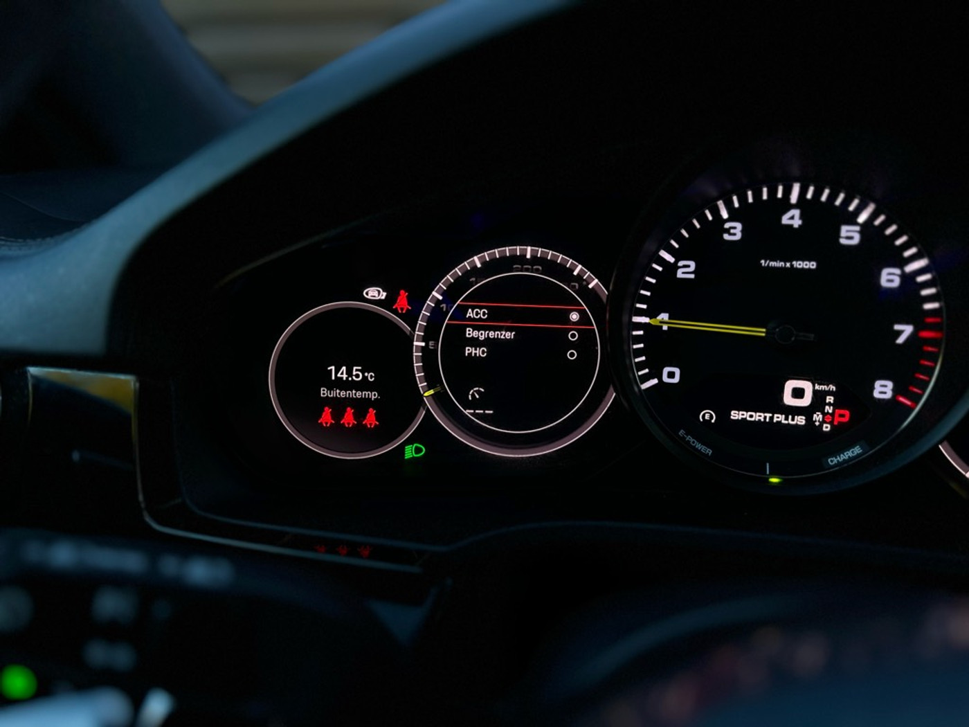 Foto van Porsche Cayenne E-hybrid