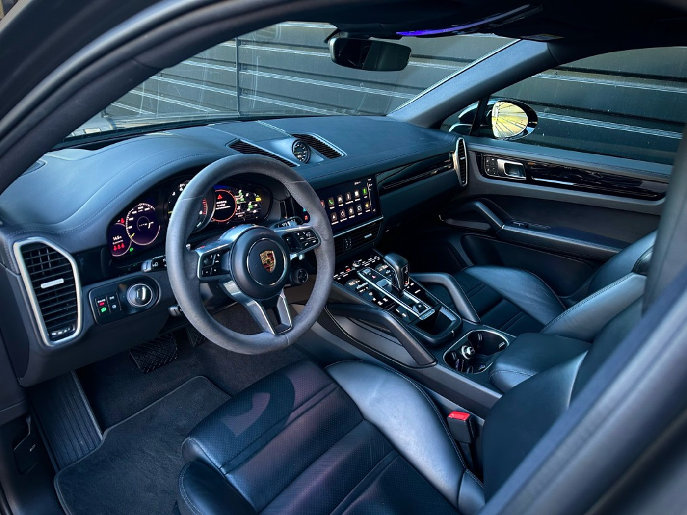 Foto van Porsche Cayenne E-hybrid