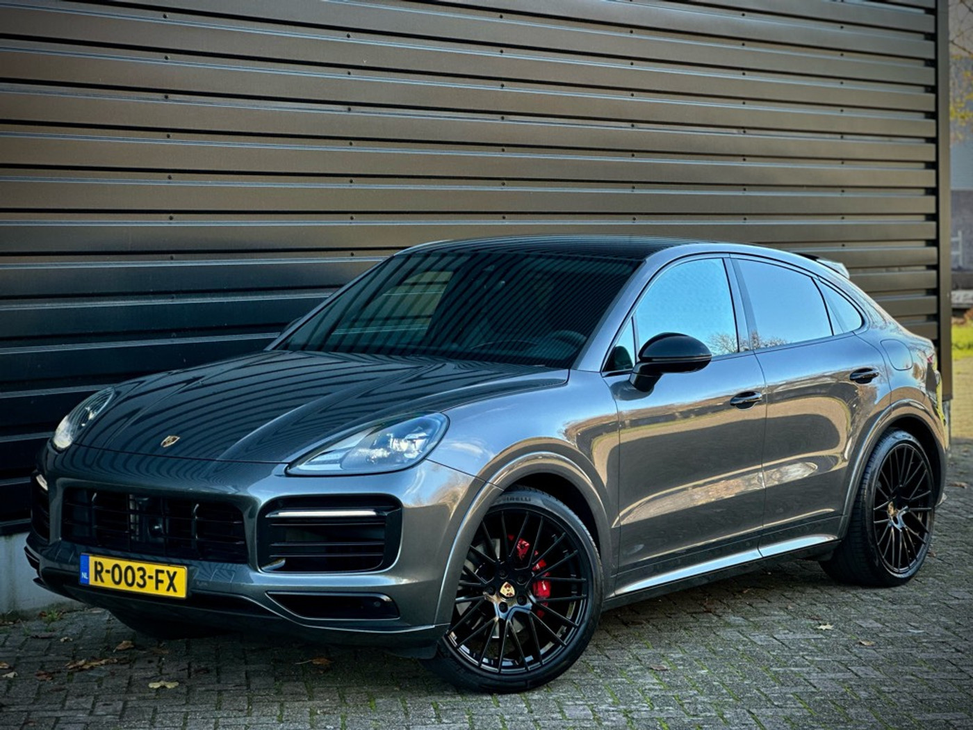 Foto van Porsche Cayenne E-hybrid