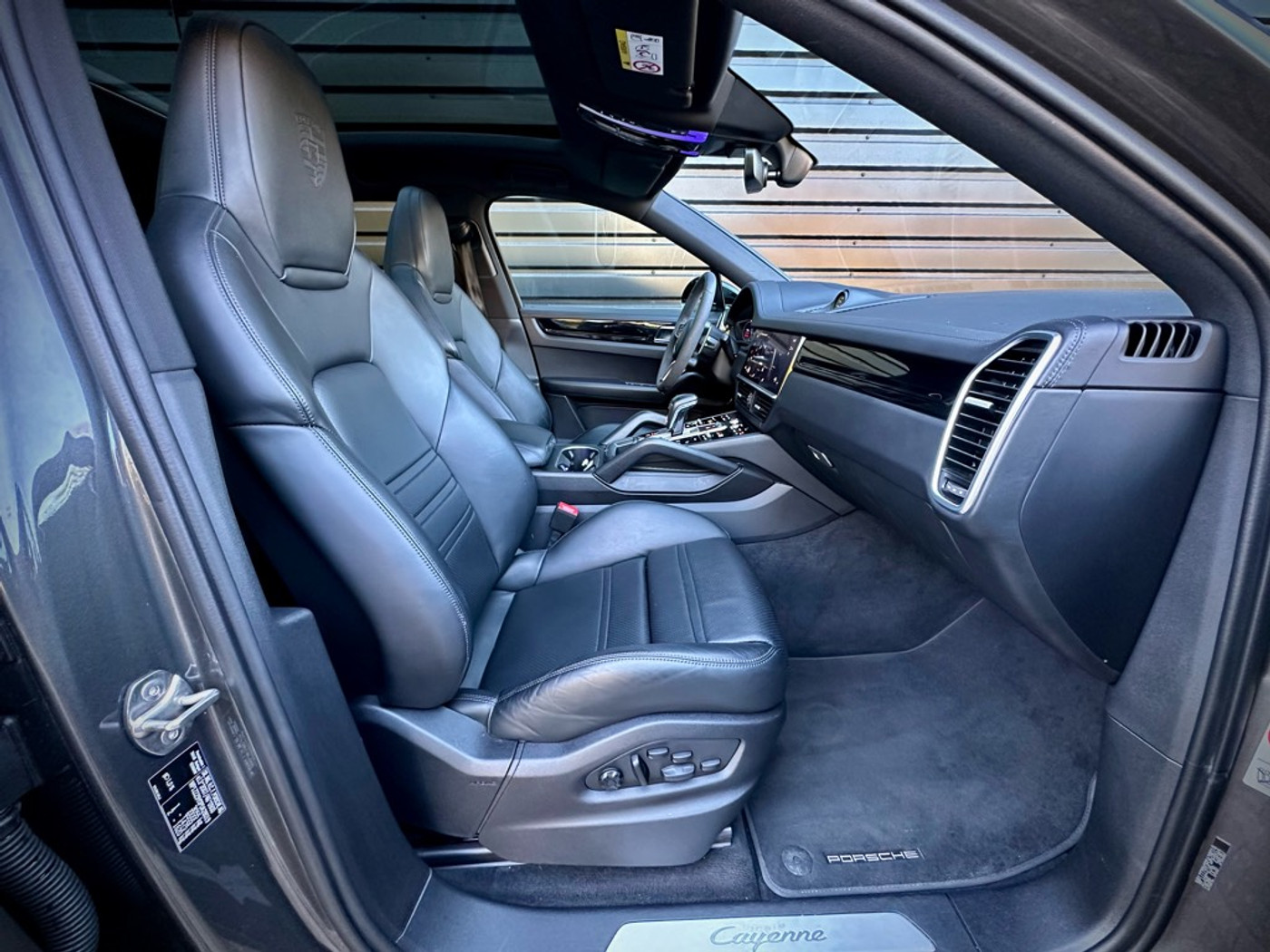 Foto van Porsche Cayenne E-hybrid