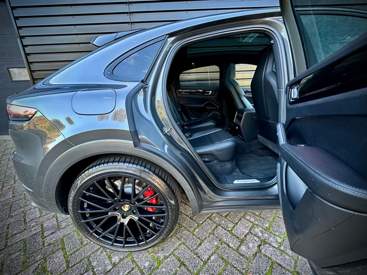 Foto van Porsche Cayenne E-hybrid