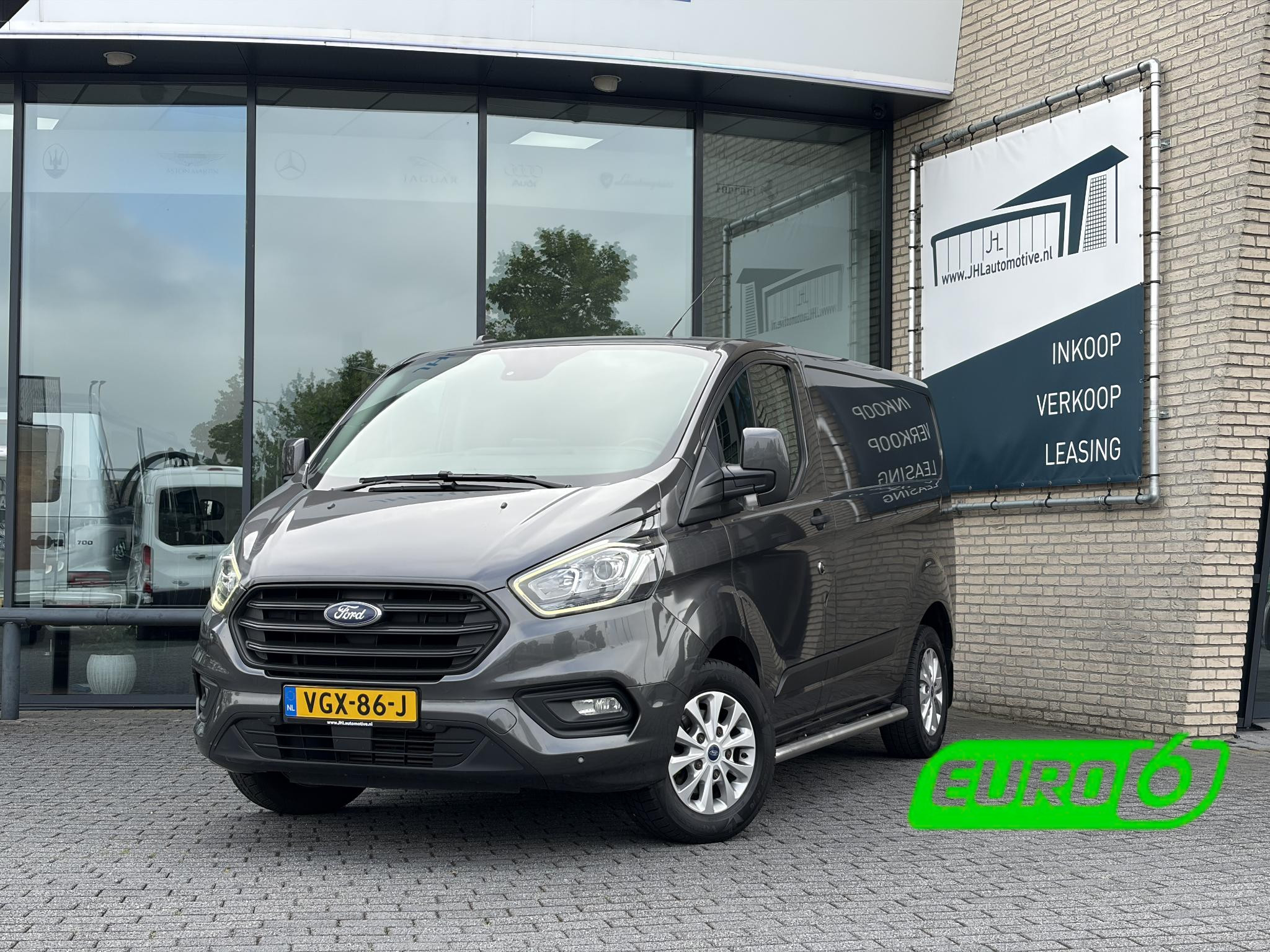Ford Transit Custom 320 2.0 TDCI L1H1*HAAK*CAM*NAVI*LEDER*AUTOMAAT* 2020 - voorkant