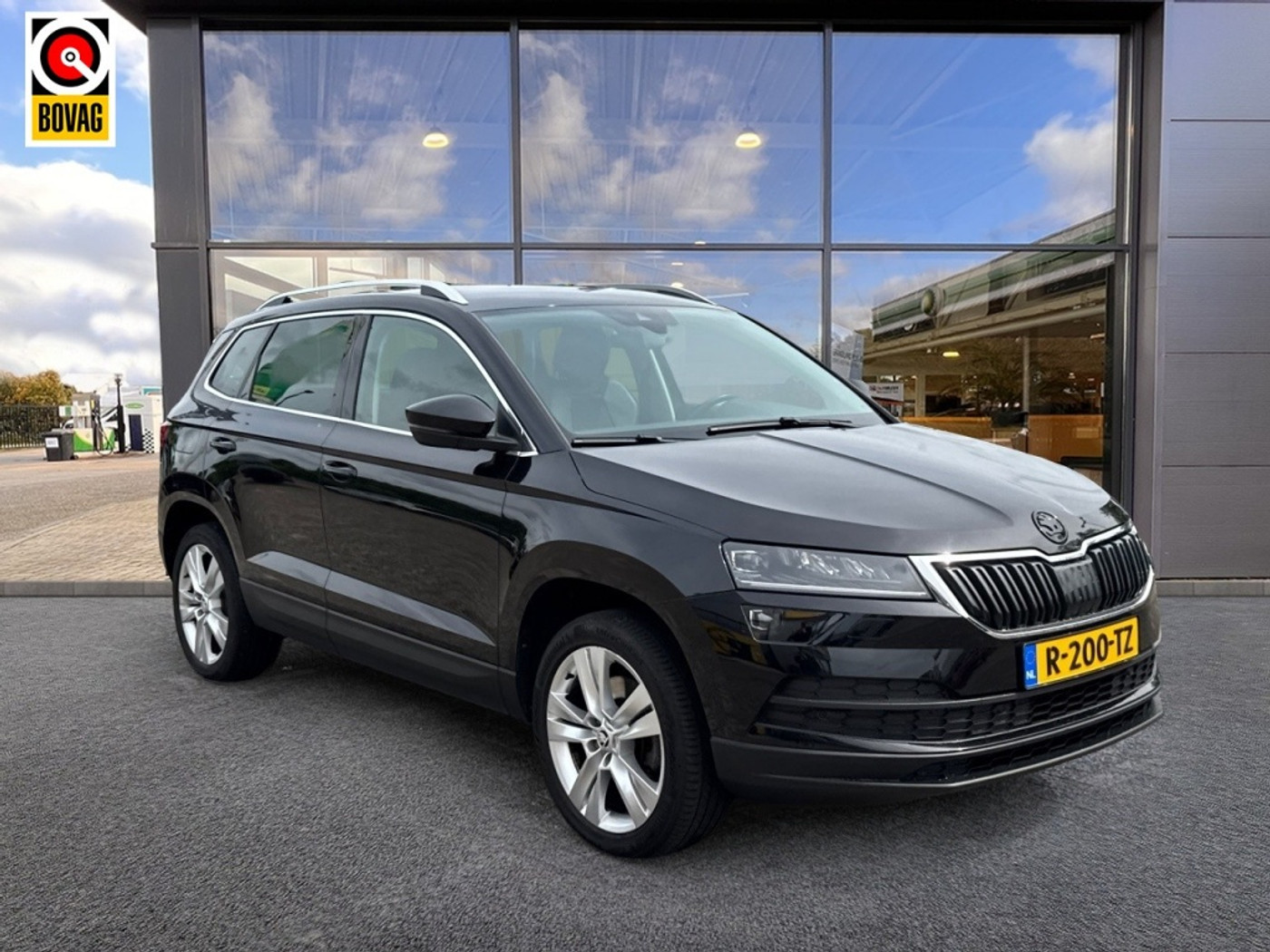Skoda Karoq 1.0 TSI Style Business 2018 - voorkant