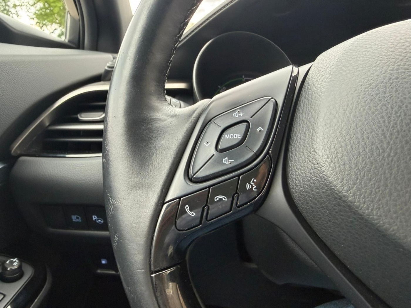 Foto van Toyota Toyota C-hr