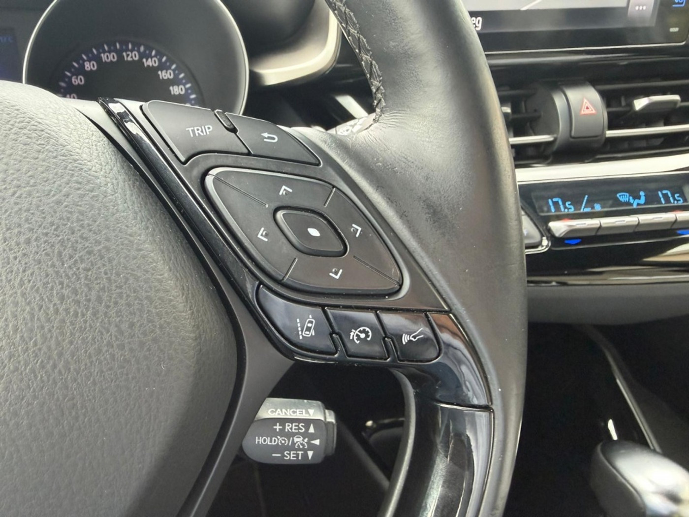 Foto van Toyota Toyota C-hr