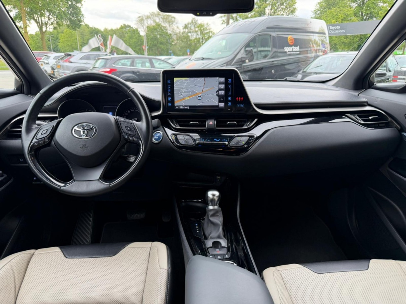 Foto van Toyota Toyota C-hr