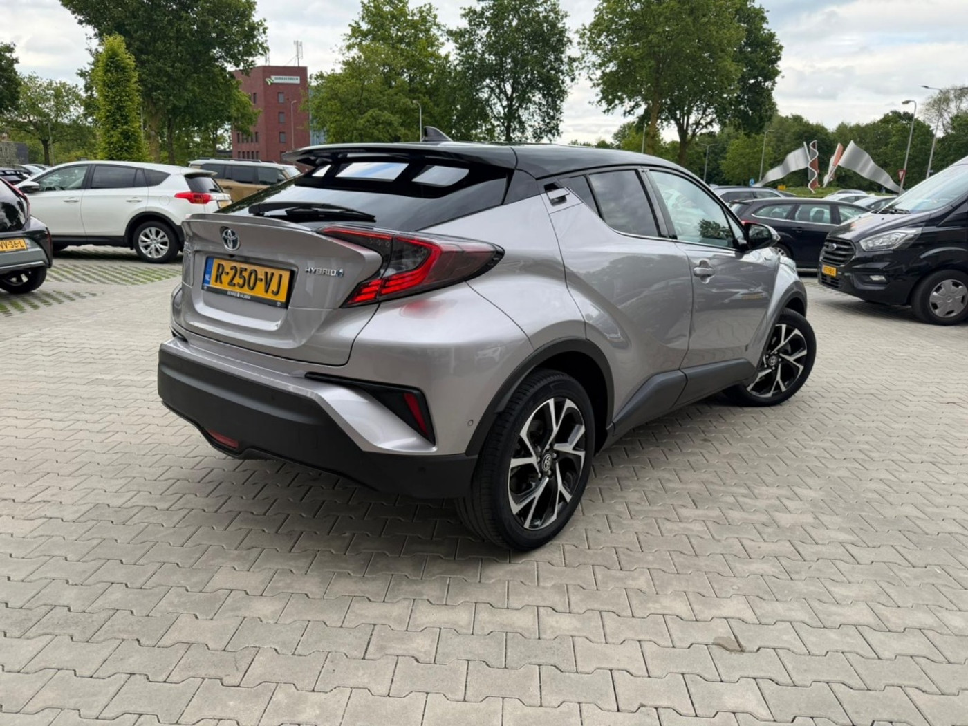 Foto van Toyota Toyota C-hr