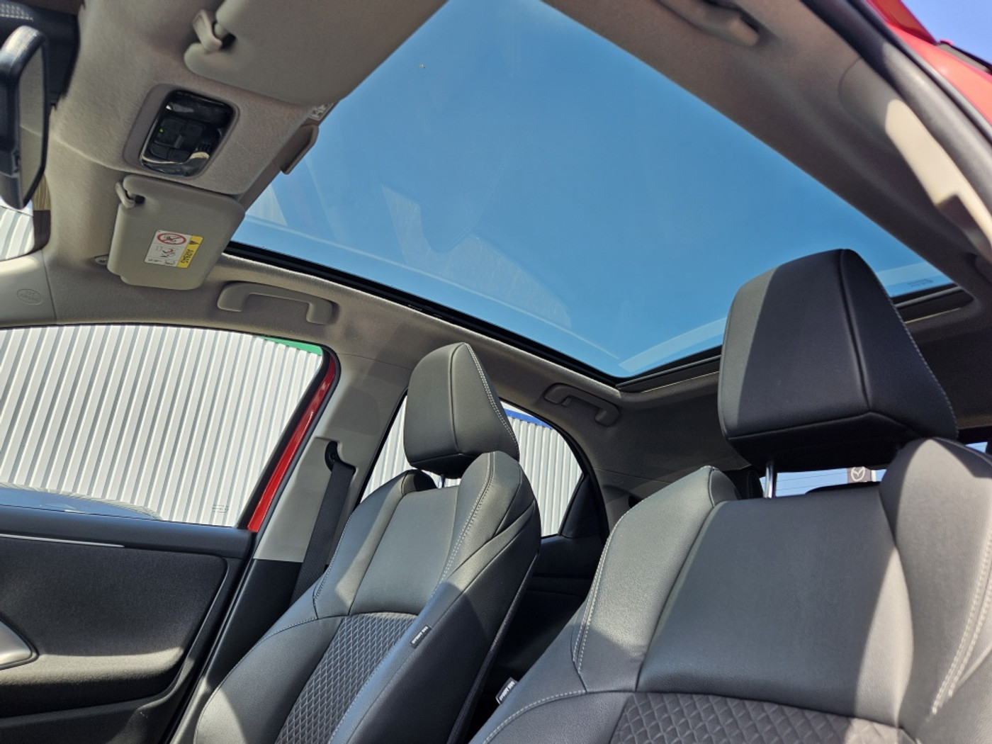 Foto van Mazda Mazda2 Hybrid
