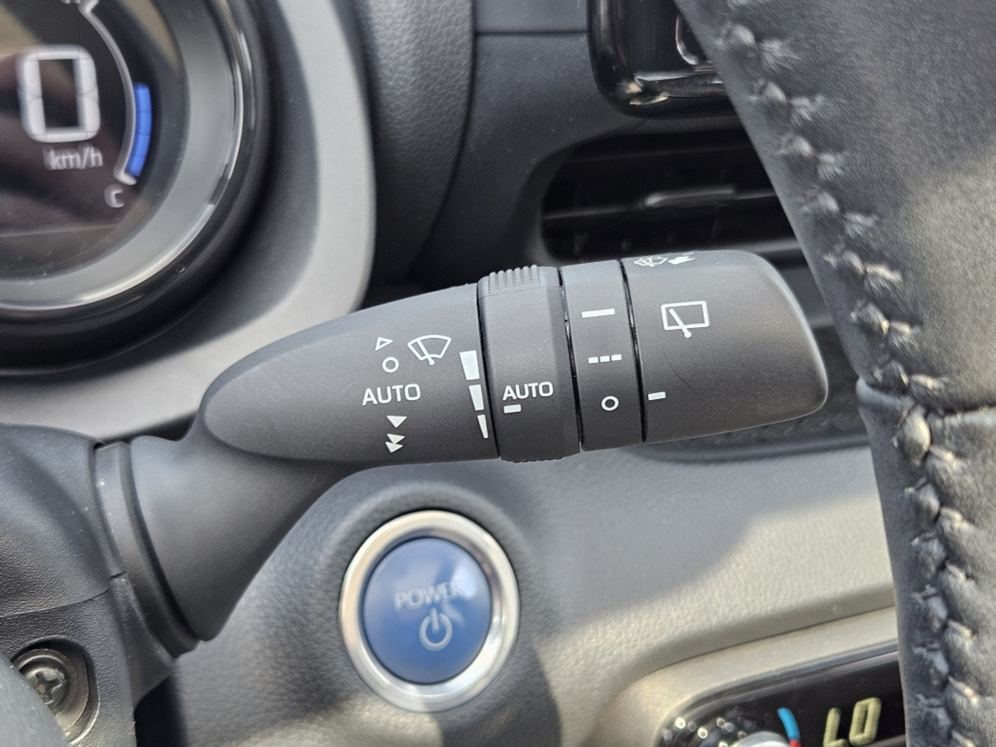 Foto van Mazda Mazda2 Hybrid