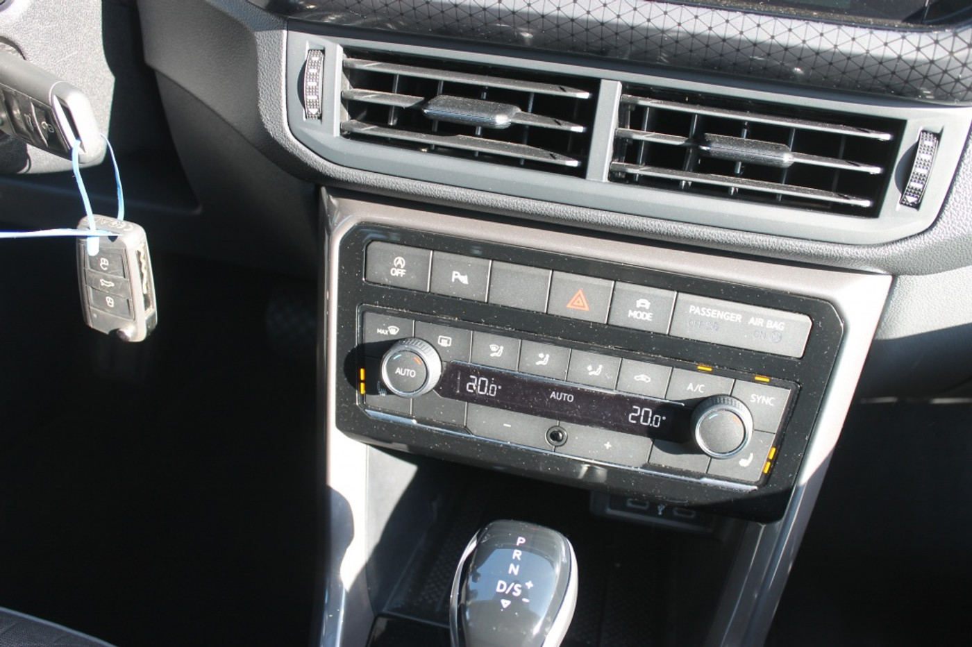 Foto van Volkswagen T-cross