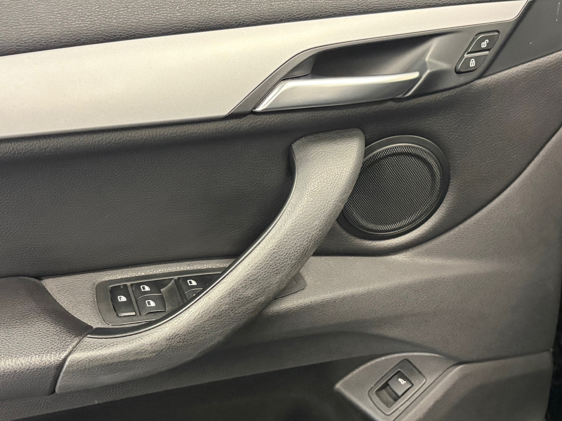 Foto van BMW X1 Sdrive18i