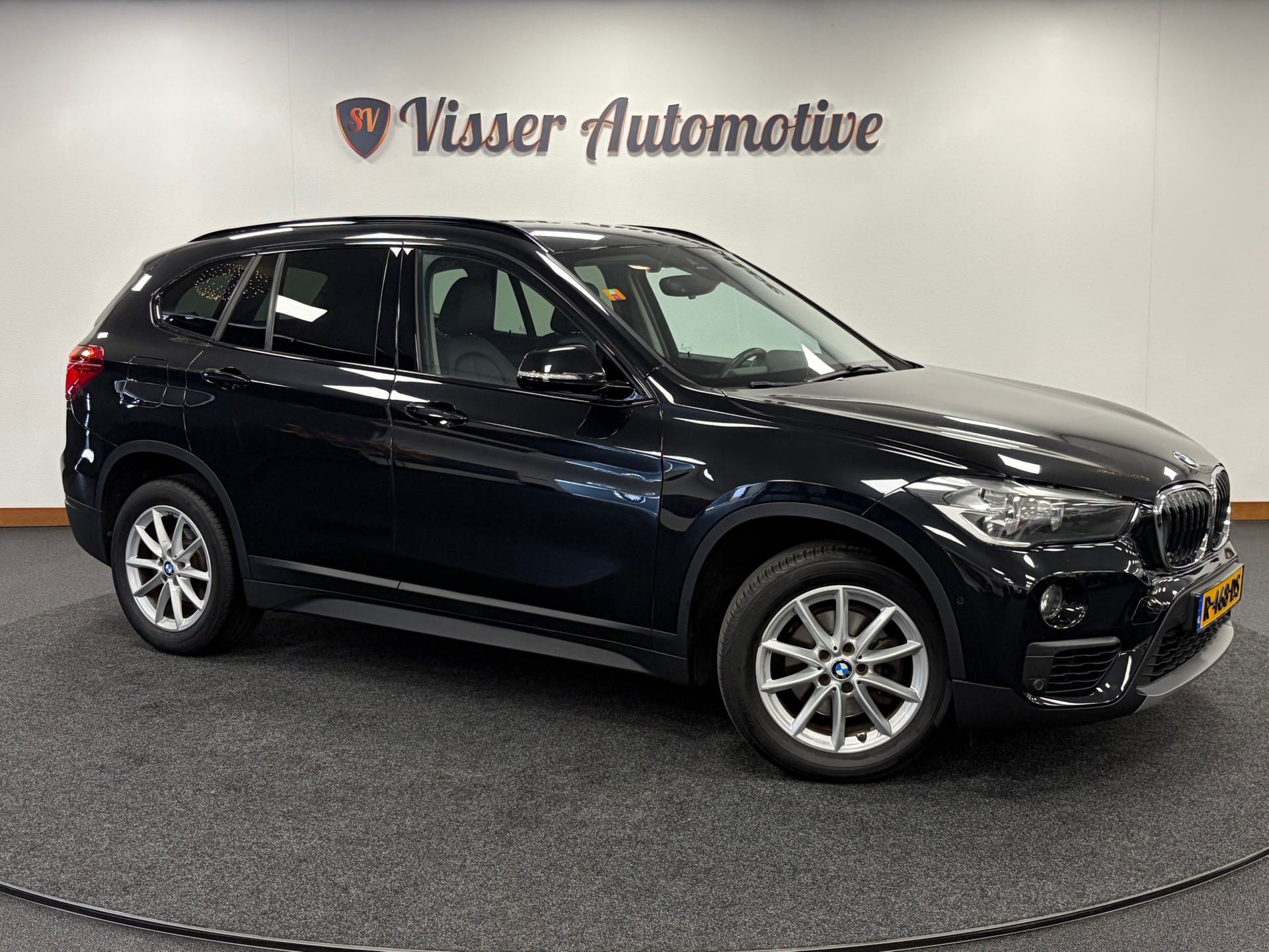 Foto van BMW X1 Sdrive18i