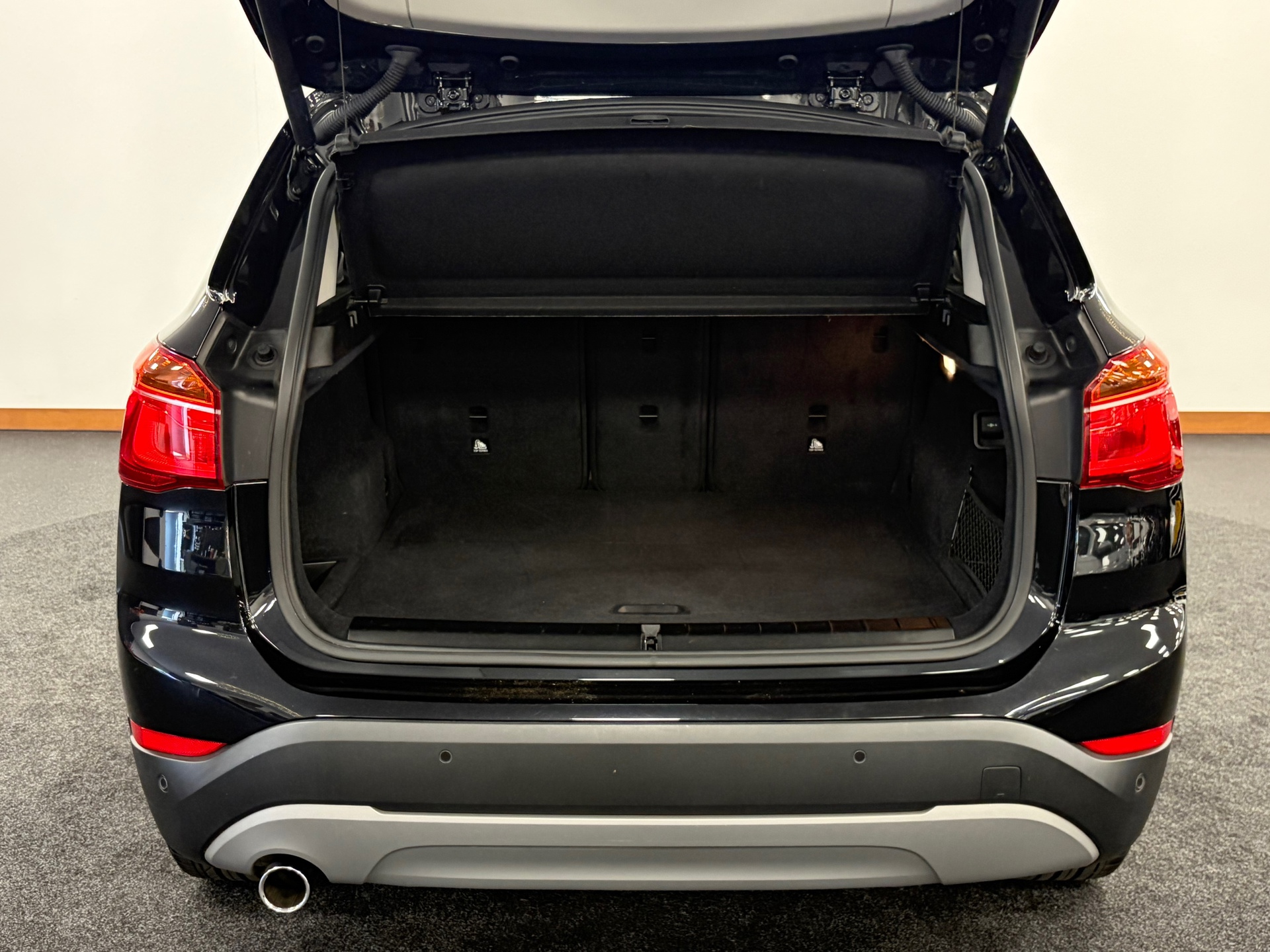 Foto van BMW X1 Sdrive18i